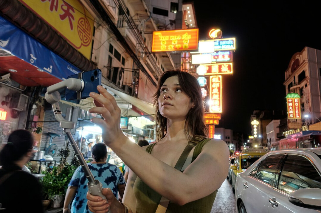smartphone filming scene